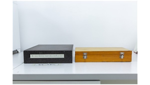 定製（zhì）汽（qì）車中控按鍵（jiàn）時需要注意哪些問題