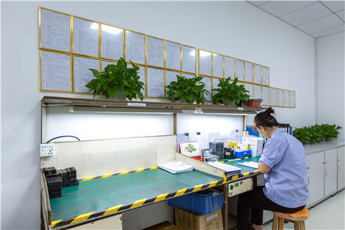 東莞按鍵生產廠家介紹影響矽膠按鍵質量（liàng）的6點因素