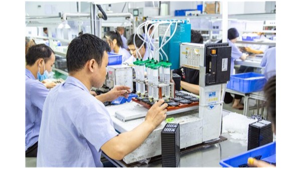 東莞（wǎn）按（àn）鍵生產廠家介紹影響矽膠按鍵質量的6點因素（sù）