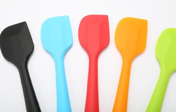 矽膠刮刀（dāo）