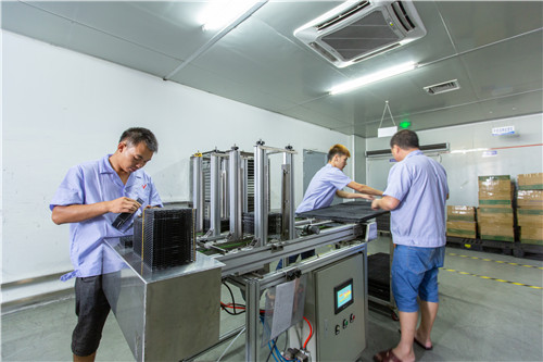 東莞按鍵生產廠家聊聊出現了矽膠按鍵變色是什麽原因