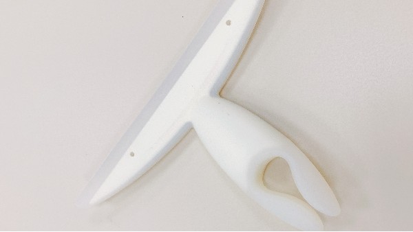 硅胶定制-如何在疫情的当下实(shí)现华丽(lì)逆转 硅胶定制