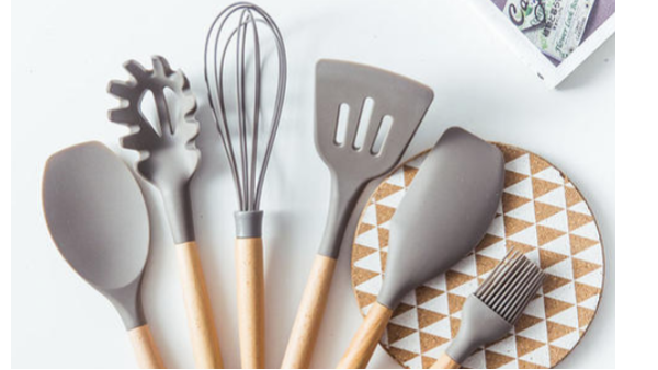 矽膠廚具類型豐富，有哪些（xiē）優勢？