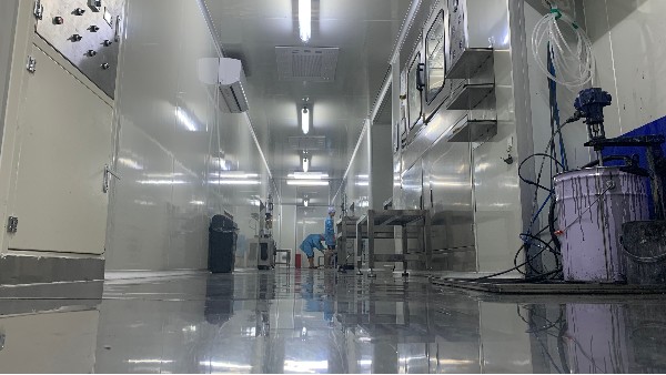 国外(wài)引进超声波喷涂加工技术-引领行业新领域 喷涂加工